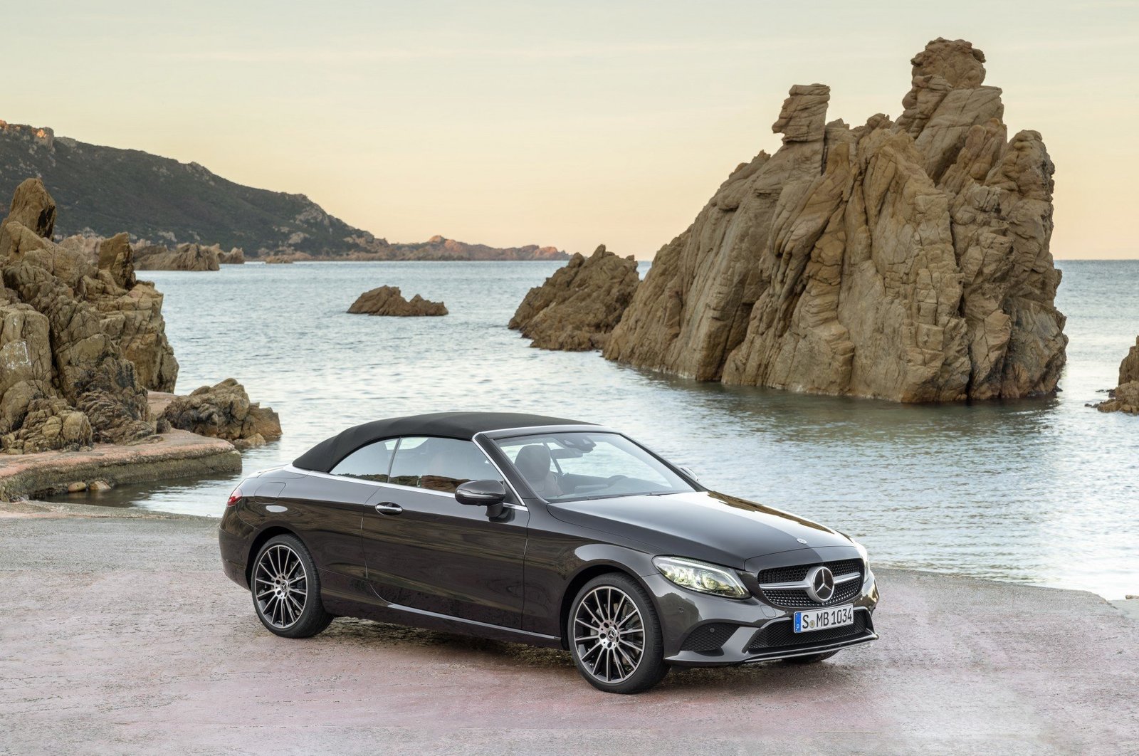 Mercedes C-Class Coupé & Cabriolet (2015-2023): second-hand style without the surprises