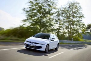Volkswagen Golf Style eHybrid